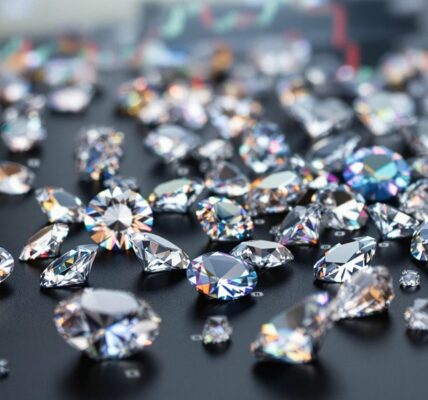 Diamond Prices Decline Slower